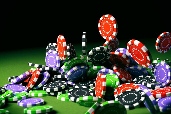 Online Gambling Games with the Lowest House Edge